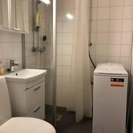 Apartment Spacious 3 Flat With Balcony At Center *