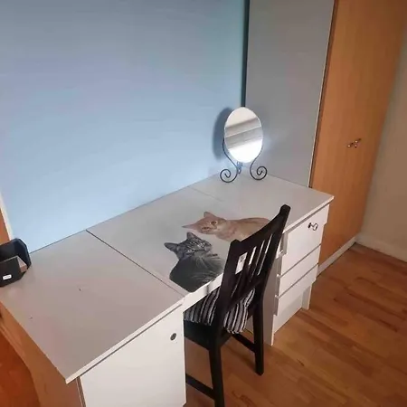 Apartamento Spacious 3 Flat With Balcony At Center Kerava